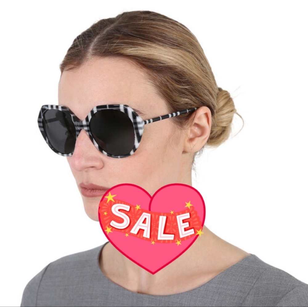New - Burberry Vanessa Dark Grey Geometric Ladies Sunglasses BE4375F 400487 57. - Picture 4 of 16